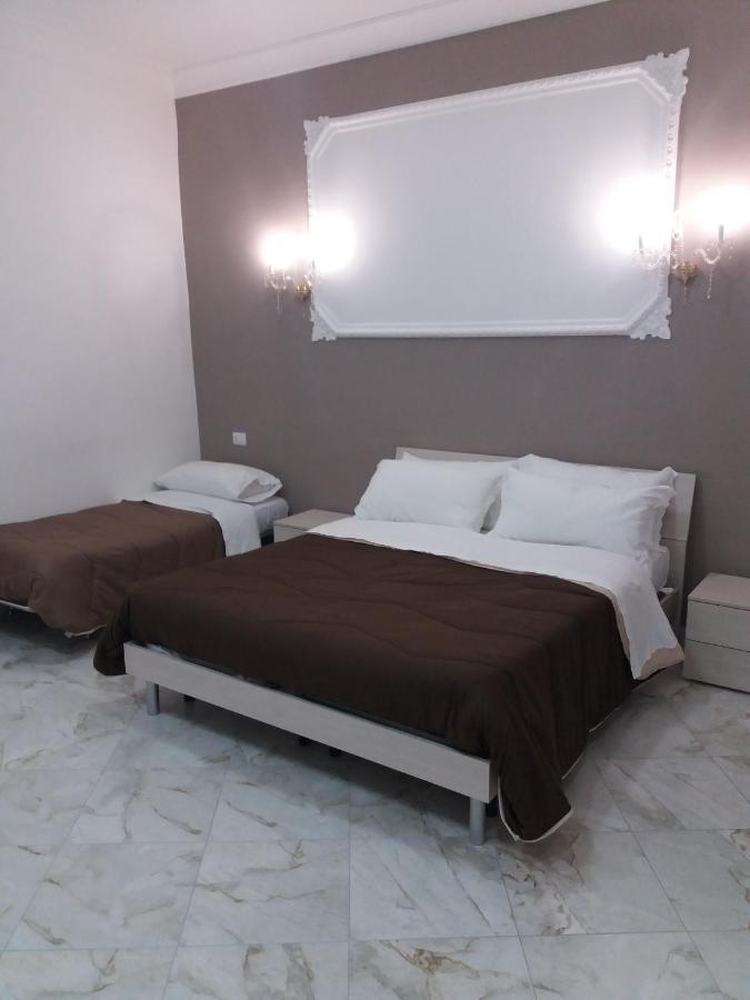 B&Bhotel Emmanuel Napoli Exteriér fotografie