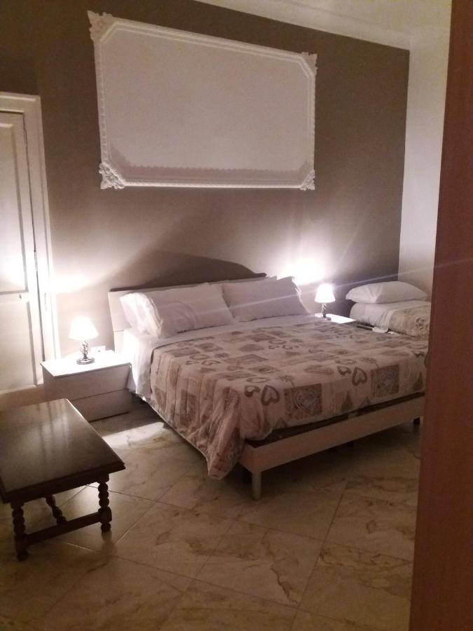 B&Bhotel Emmanuel Napoli Exteriér fotografie
