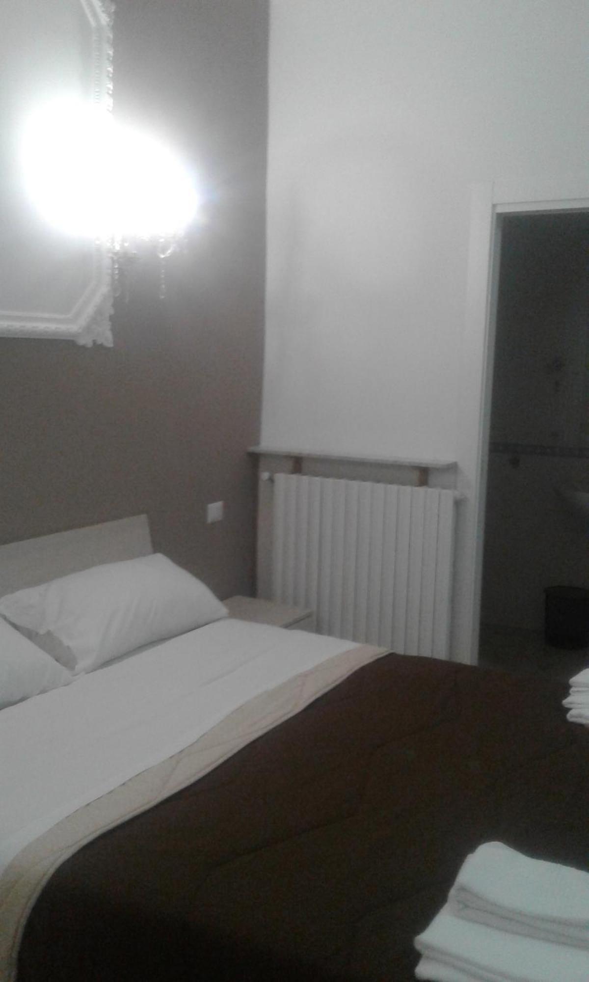 B&Bhotel Emmanuel Napoli Exteriér fotografie